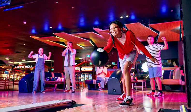 Family Bowling